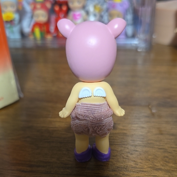 Sonny Angel Animal Series Ver.2 Pig Figure - Picture 3 of 13